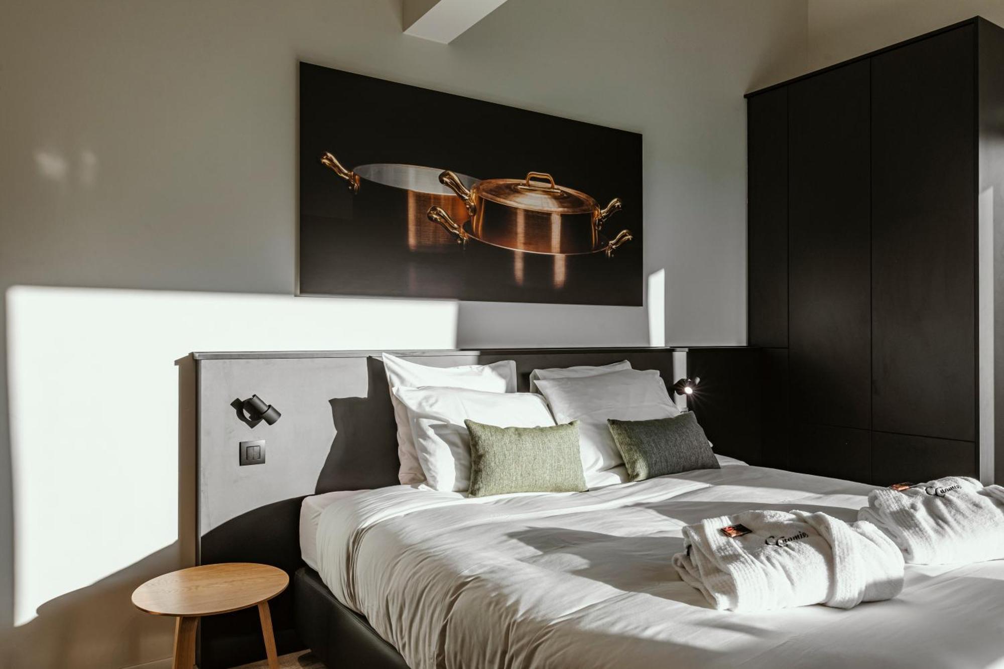 Cc Nomie Hotel Restaurant Дінан Номер фото